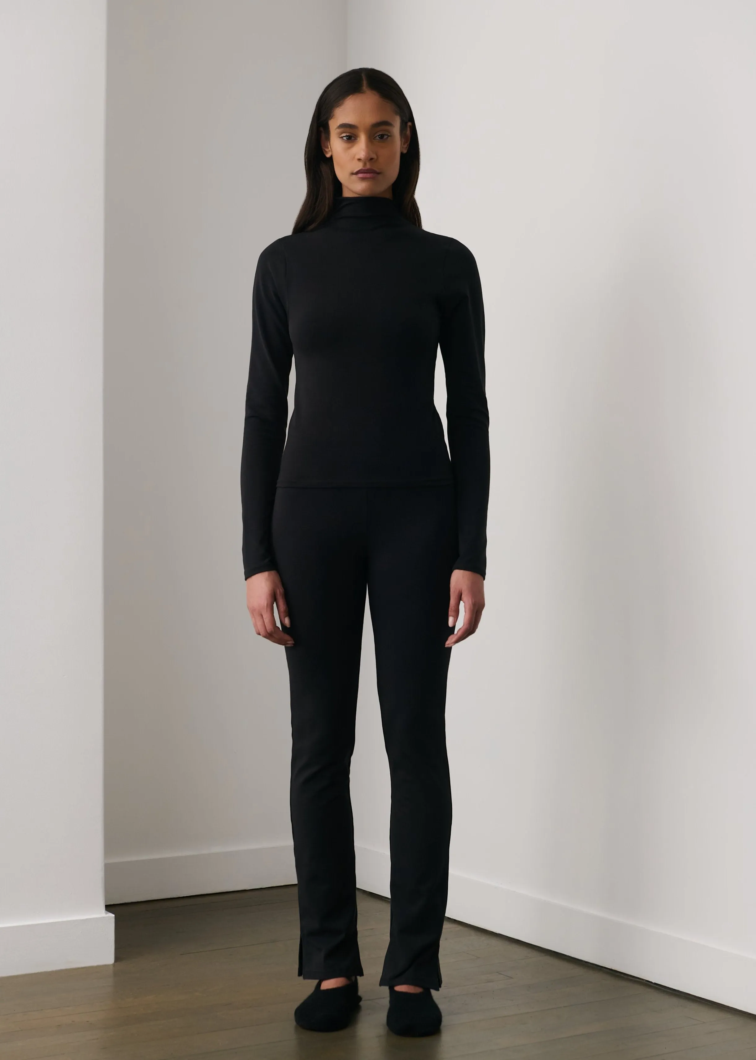 Base Long Sleeve Mock Neck