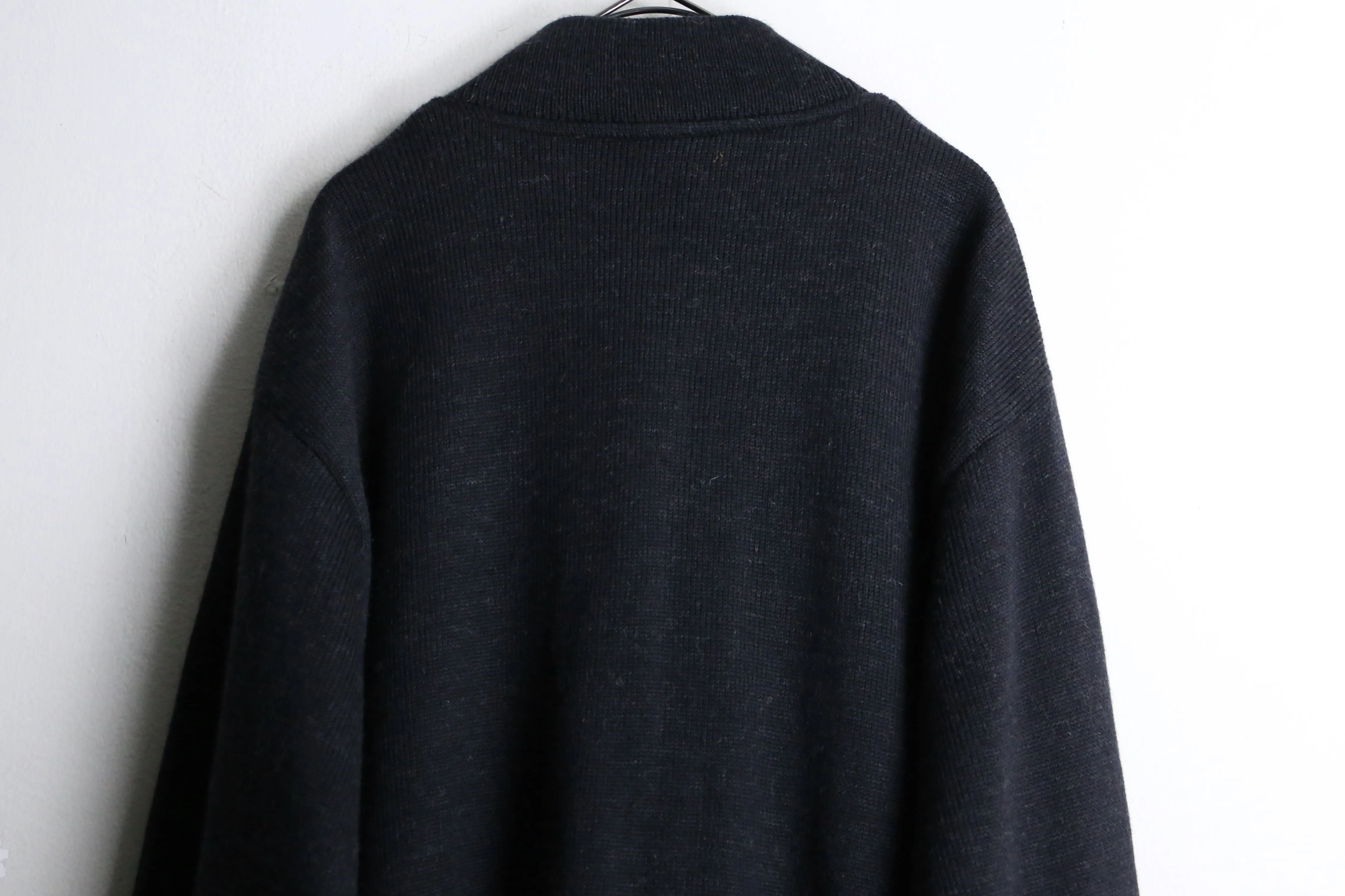 black tone knit blouson