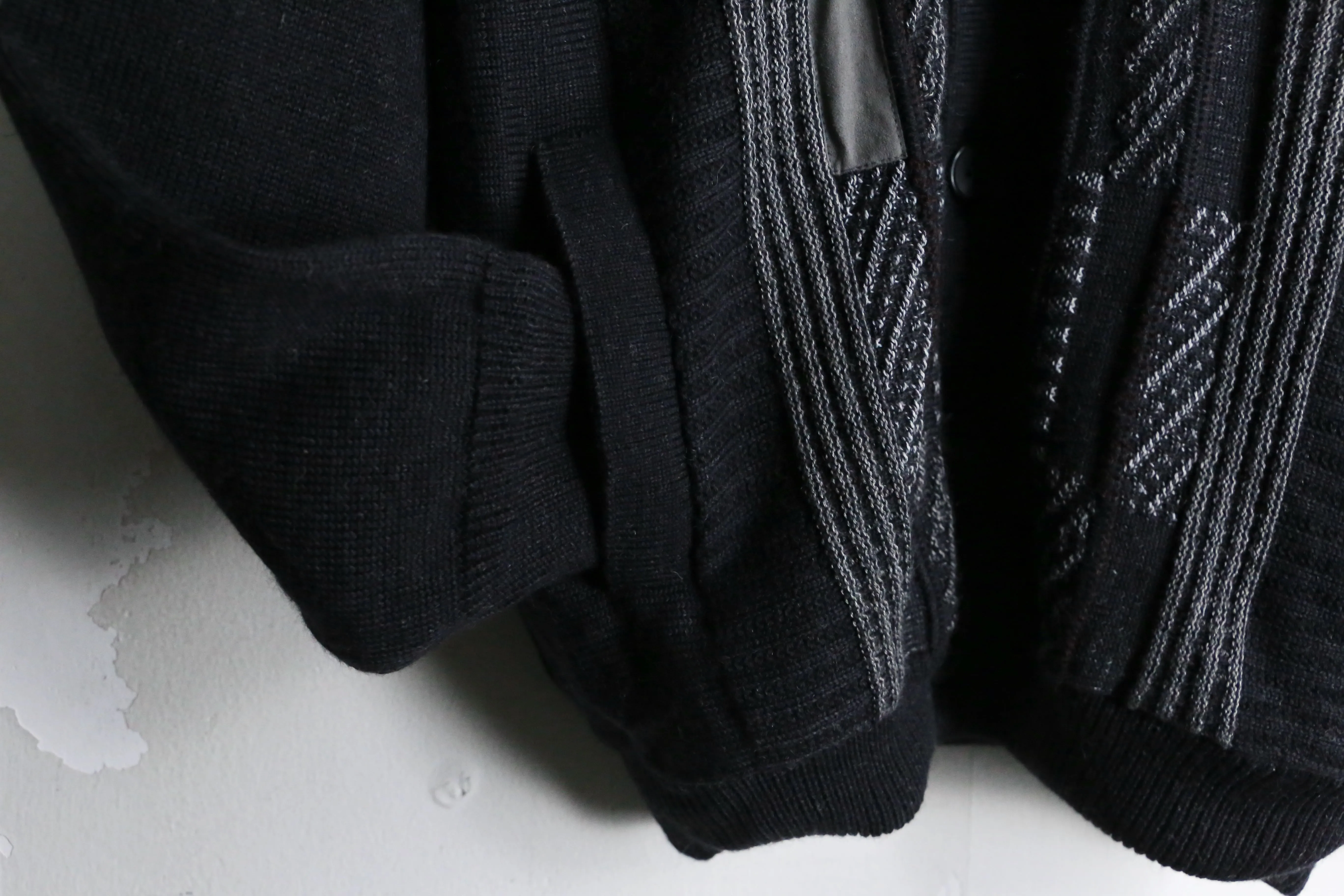 black tone knit blouson