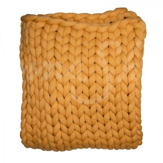 Chunky Knit Throw ~ Gold **DISCONTINUED QUANTITIES LIMITED**