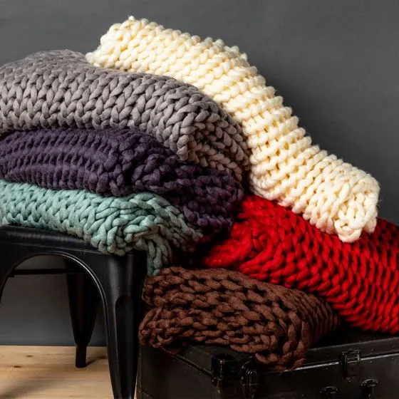 Chunky Knit Throw ~ Grey