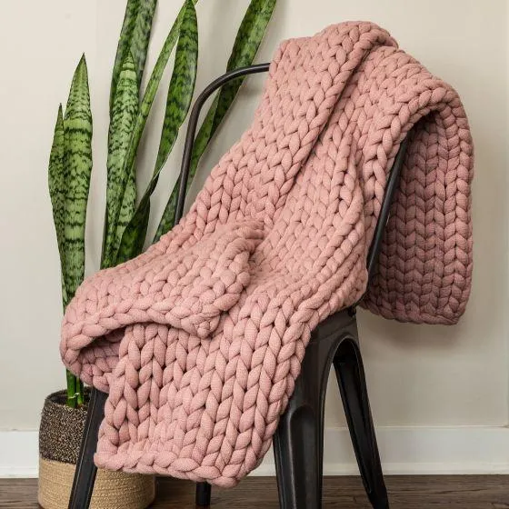 Chunky Knit Throw ~ Mauve