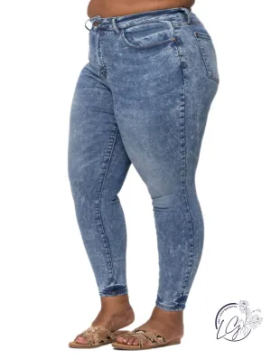 Curvy Bailey High-Waist Mineral Wash Skinny by Judy Blue