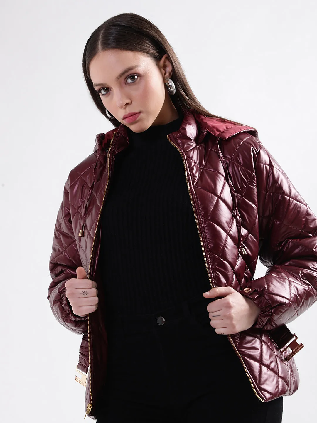 Elle Women Maroon Solid Hooded Full Sleeves Quilted Jacket