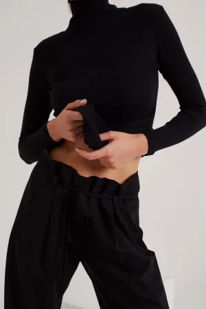 FILIPPA Base Layer Top in Black