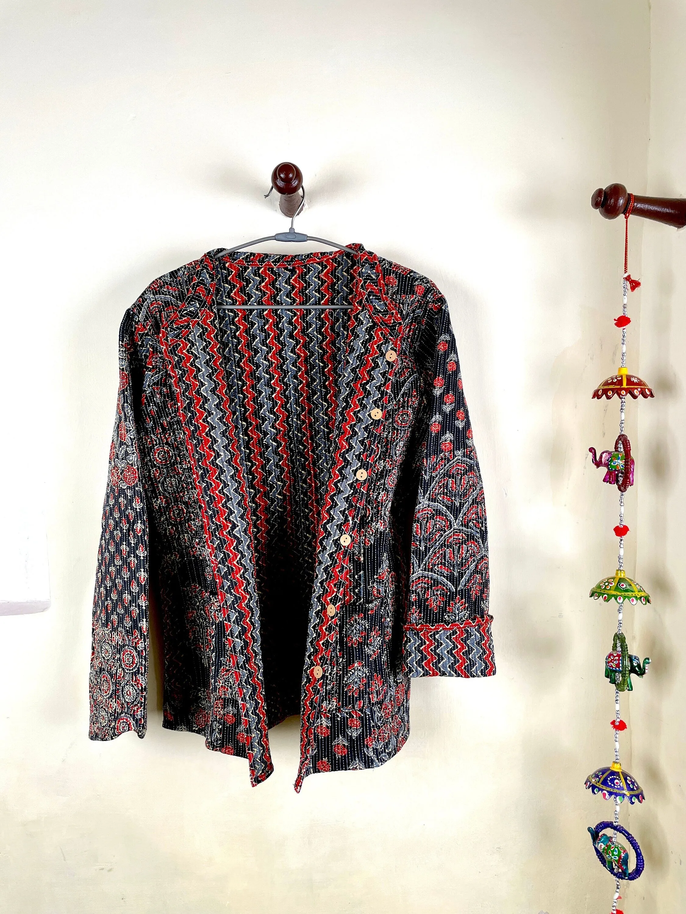 Indian Handmade Quilted Kantha Cotton Fabric Jacket Stylish Black & Red Floral Women's Coat, Reversible Waistcoat for Her