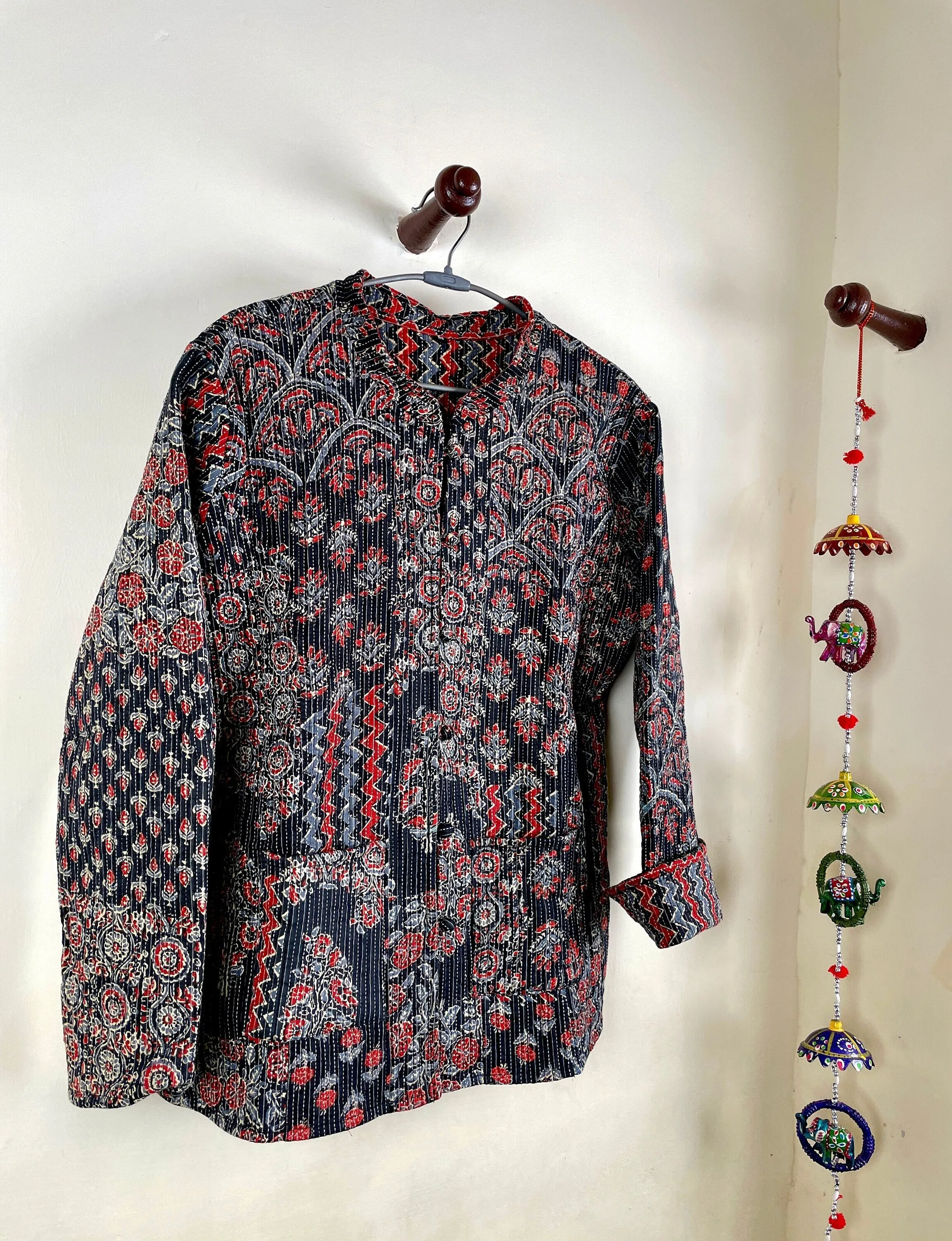 Indian Handmade Quilted Kantha Cotton Fabric Jacket Stylish Black & Red Floral Women's Coat, Reversible Waistcoat for Her