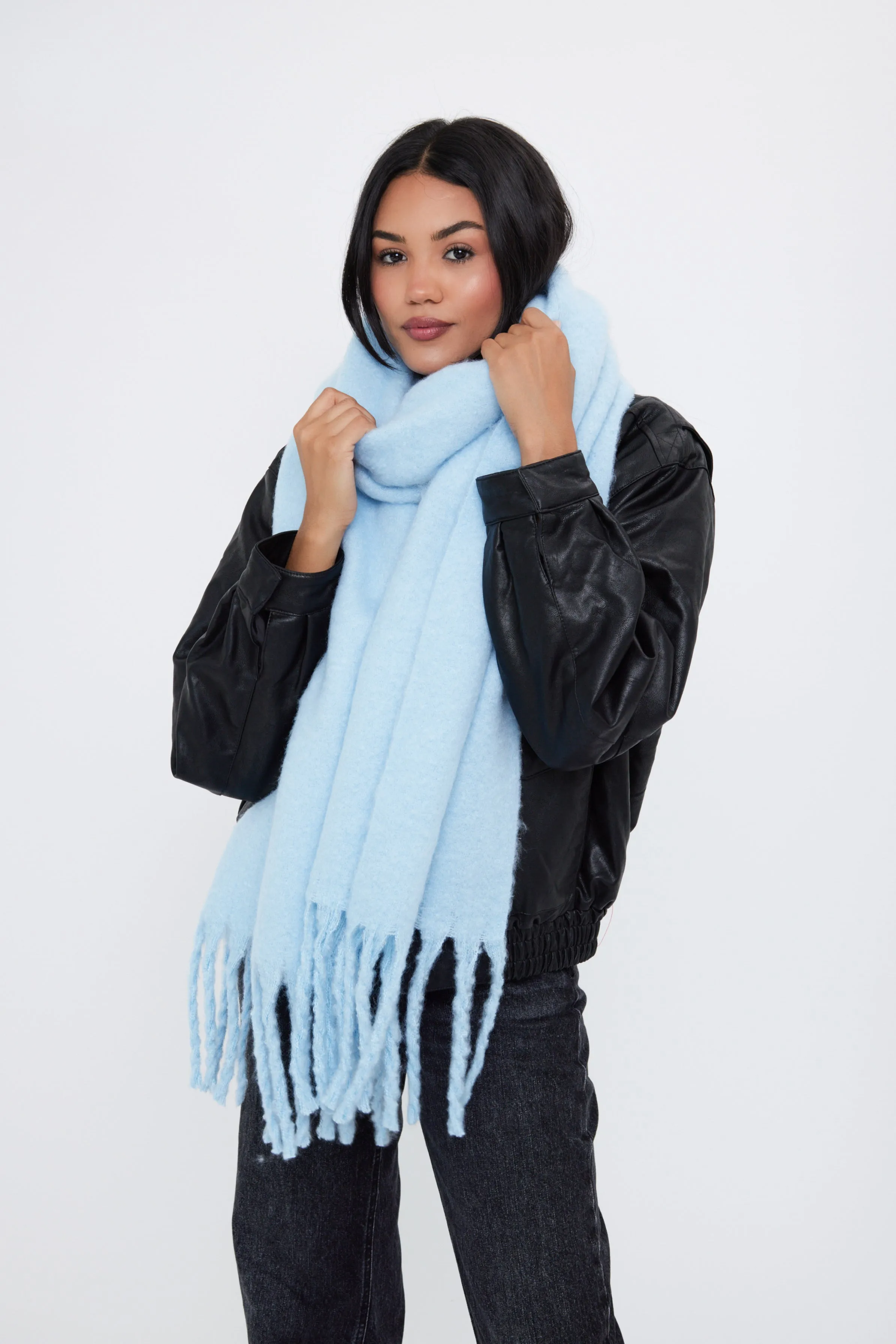 Oversized Chunky Blanket Scarf in Glacial Blue