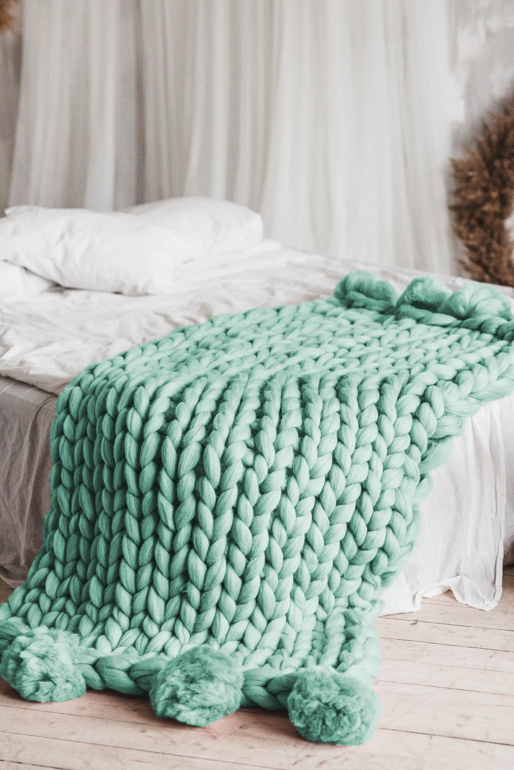 Pom pom blanket, medium throw blanket