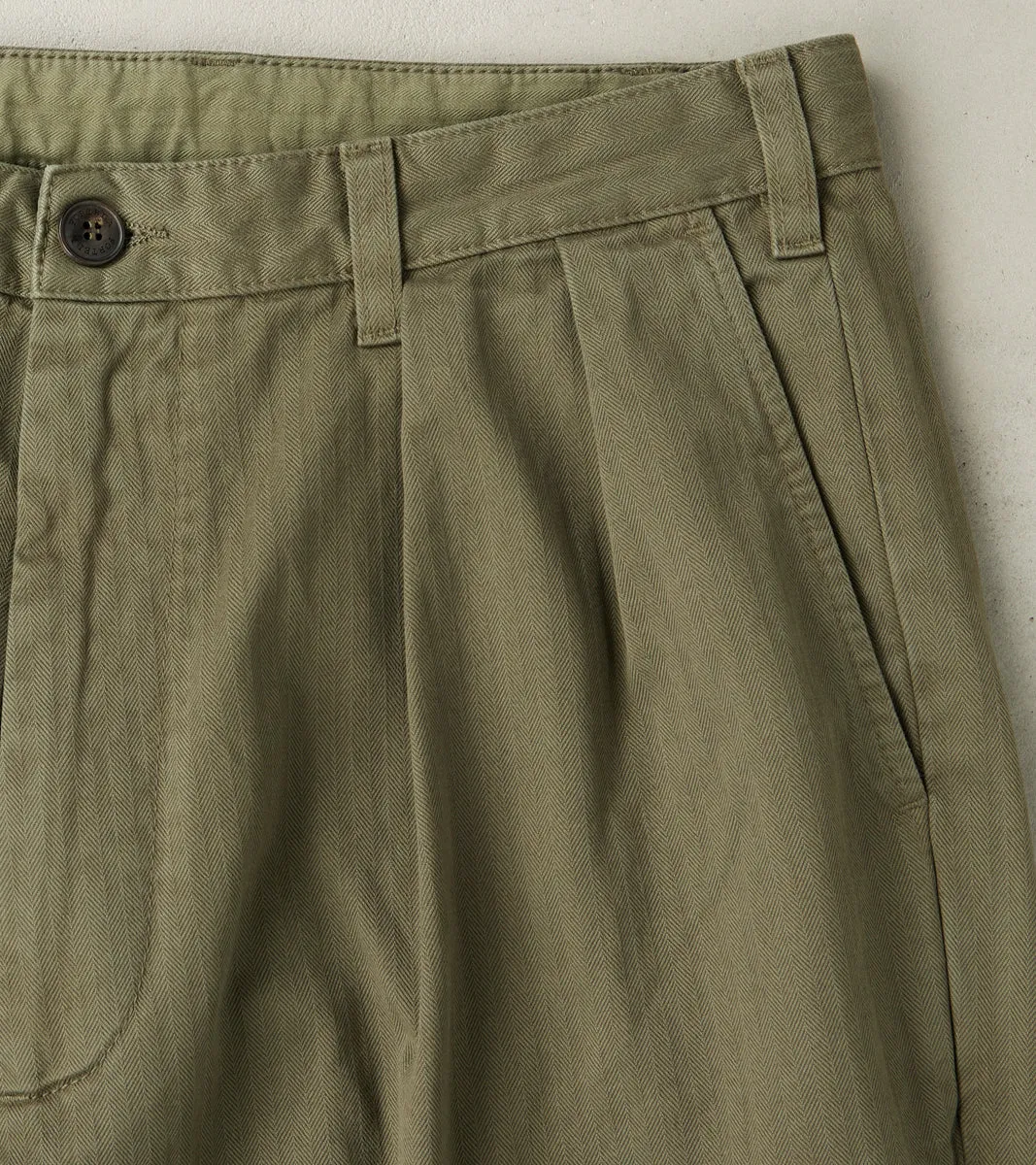 Seattle Pleated Trouser - Green Herringbone Twill