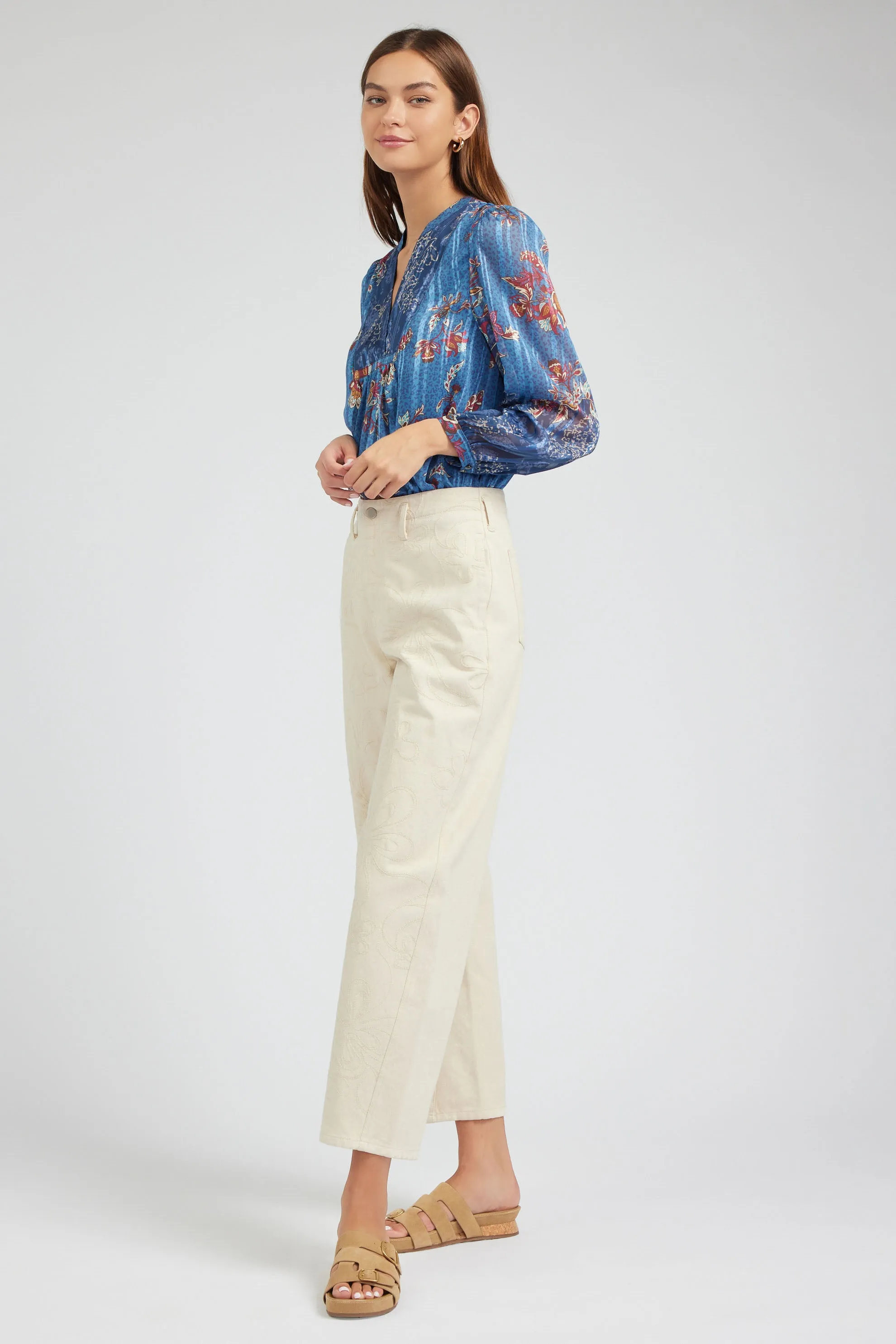 Wide Leg Embroidered Pant