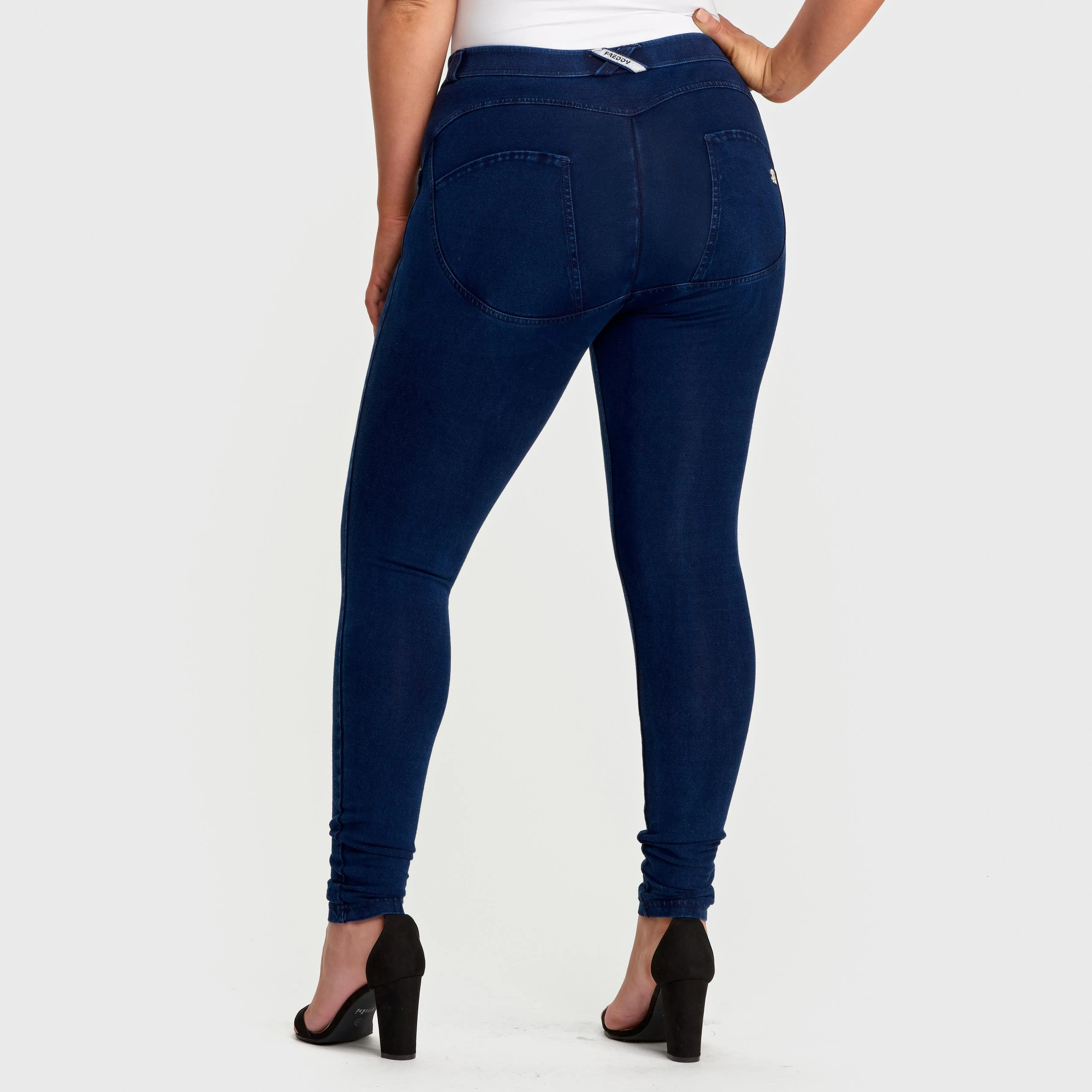 WR.UP® Curvy Denim - High Waist - Full Length - Dark Blue   Blue Stitching